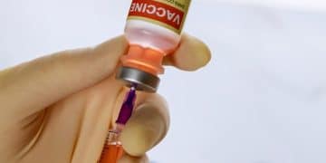Fact-Checking: Is a Fourth COVID-19 Booster Mandate Coming? - Cover Image